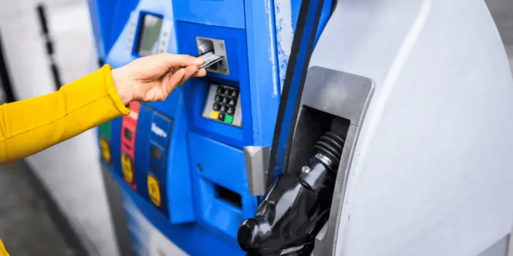 The Power of Fleet Fuel Cards: Saving Money on Fuel